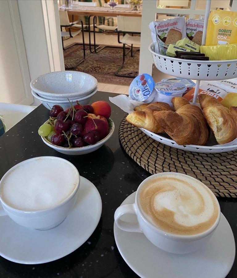 Bellaisa Bed & Breakfast Camaiore Kültér fotó
