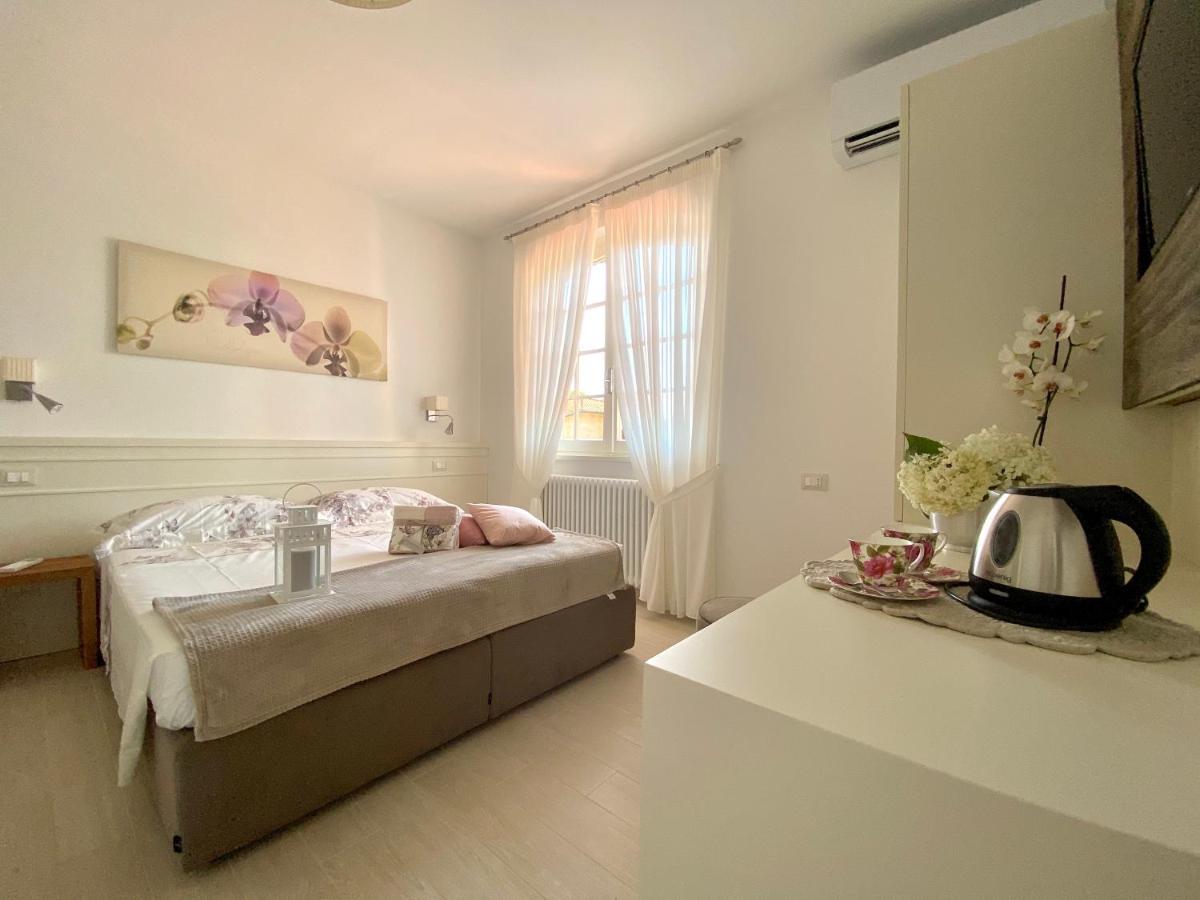 Bellaisa Bed & Breakfast Camaiore Kültér fotó