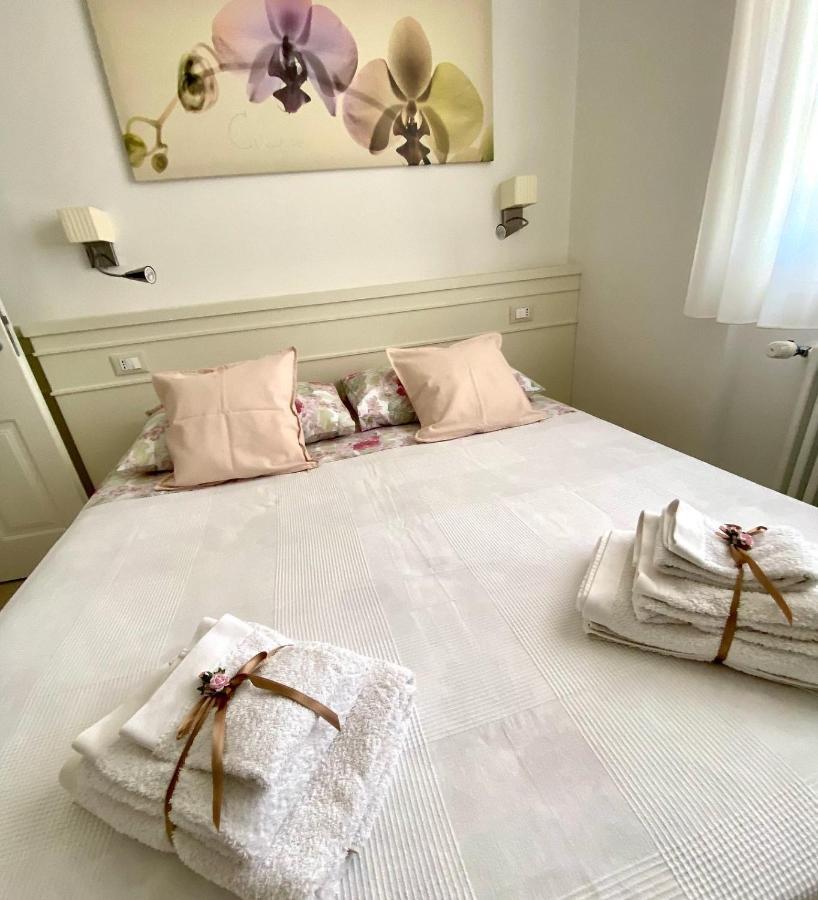 Bellaisa Bed & Breakfast Camaiore Kültér fotó